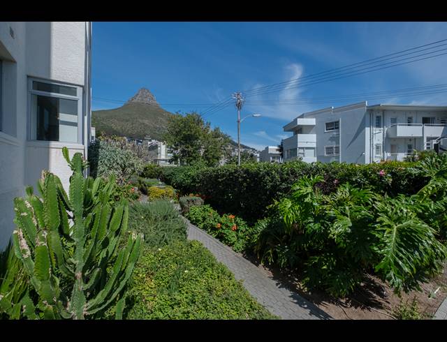 2 BEDROOM APARTMENT FOR SALE IN FRESNAYE